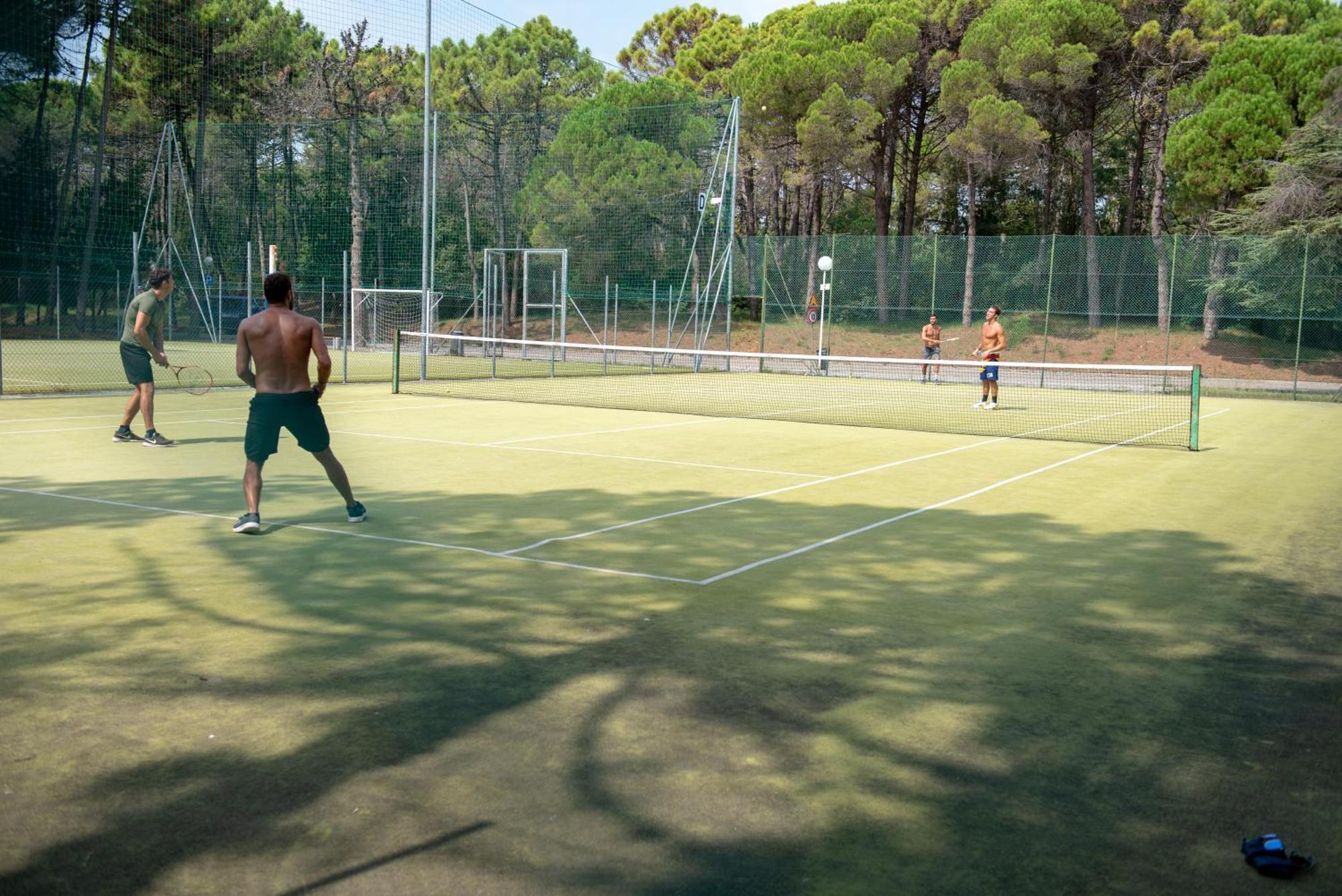 ליגננו סביאדורו Bella Italia Sport Village מראה חיצוני תמונה